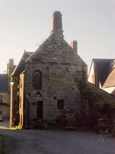 0226Locronan.jpg - Minolta DSC