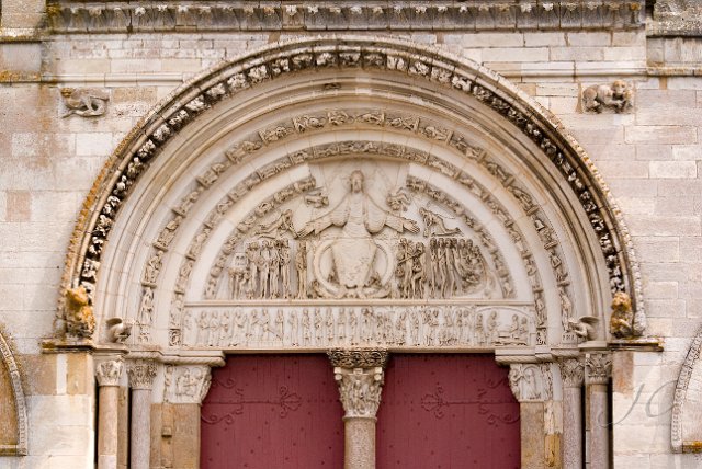 0022Vezelay.jpg - SONY DSC