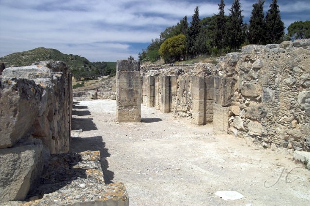 0109Festos.jpg