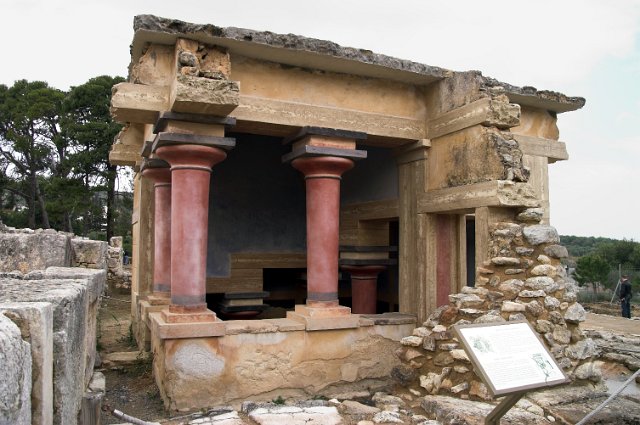0184Knossos.jpg