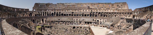 0455-0458Colosseo.jpg